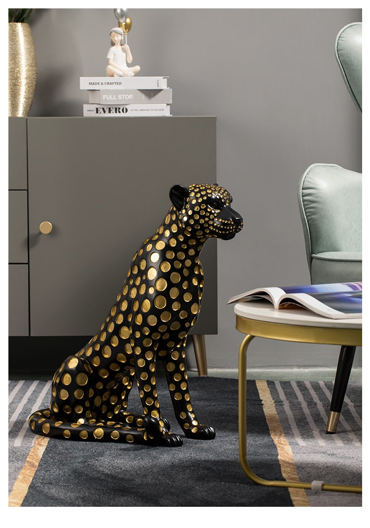 Luxurious Leopard Statua